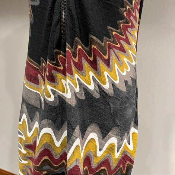 Aryeh Multicolor Zigzag Pattern sleeveless mini sweater Dress size medium - Picture 3 of 15